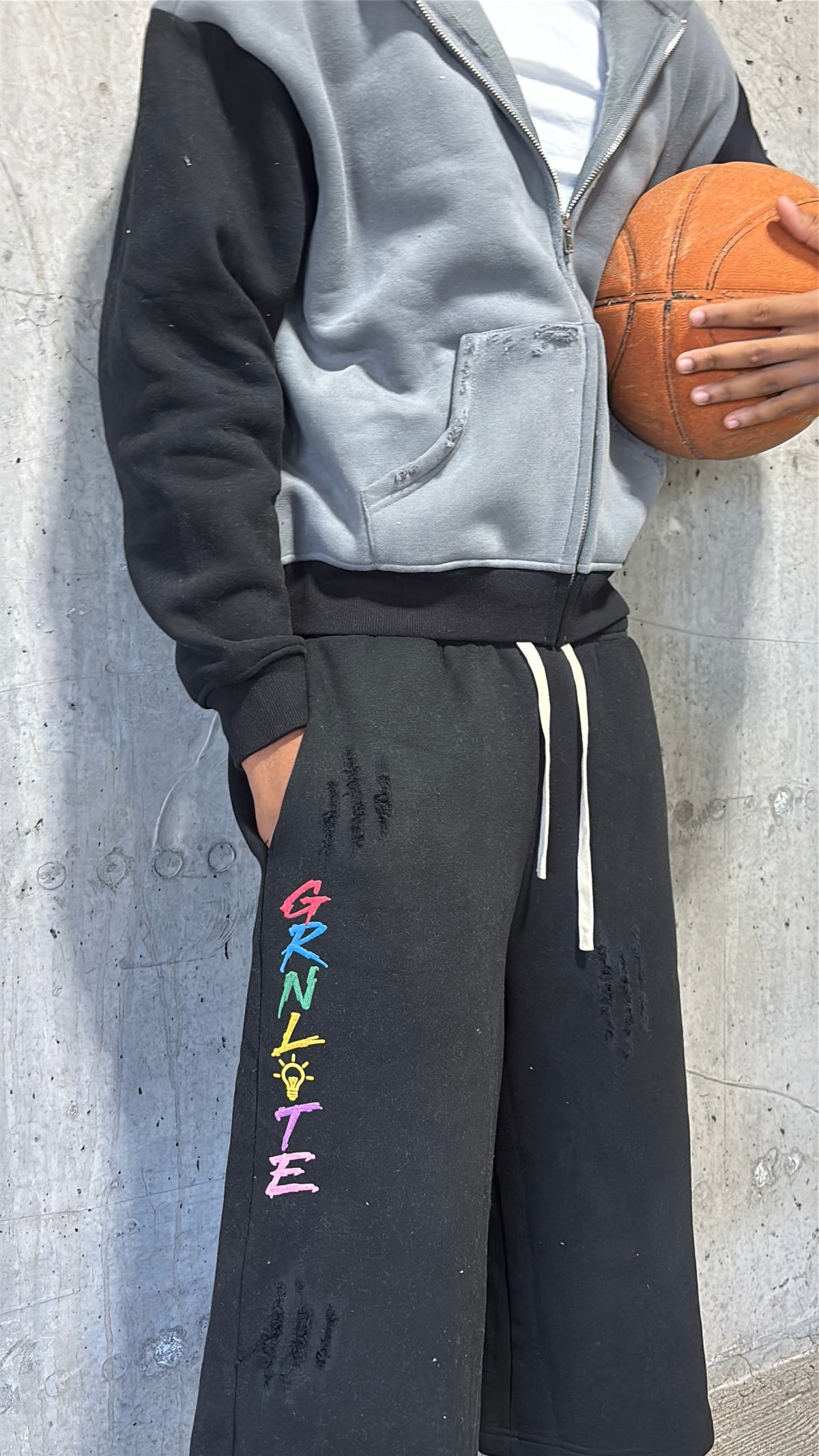 BALL IN SETS