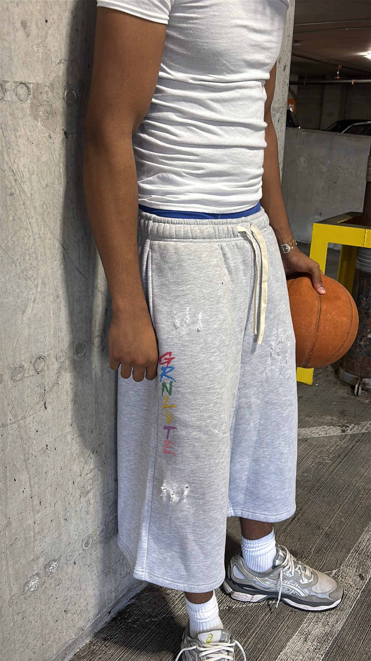 HOOP SHORTS (GRAY)
